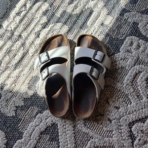 Birkenstocks size 9 in women’s.